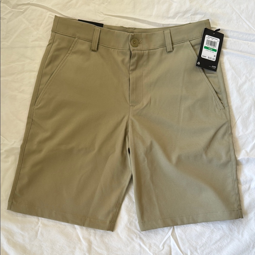 Under Armour Tan Flat Front Shorts Lightweight Casual